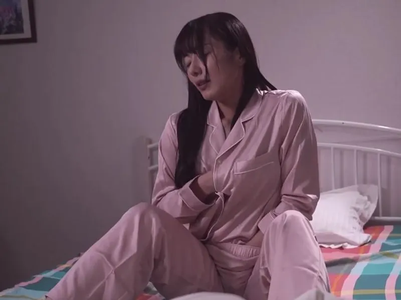 Thủ dâm hàng đêm vì ông xã bỏ bê, bà xã quyết định tìm đến ứng dụng hèn hò