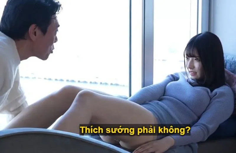 Sự chạm trán giữa ông chú và cô diễn viên trẻ lần đầu nhập nghề tại nhà nghỉ sang trọng.